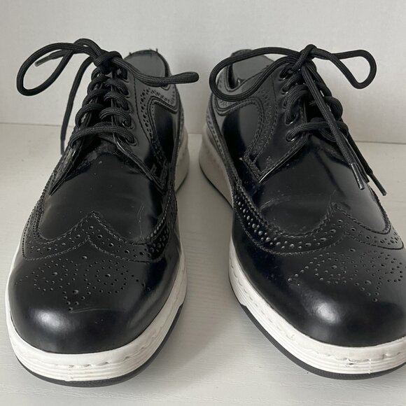 Dr. Martens Gabe Black Patent Brogues – Black & White Wingtip Shoes – Size 10 US main image 5